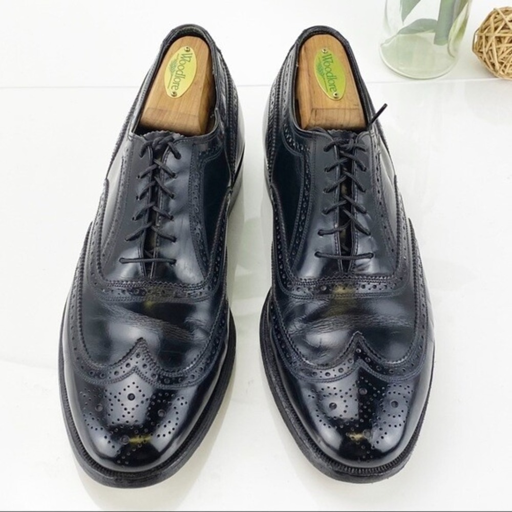 Vintage Florsheim Royal Imperial Shoes Mens Size 8 E Black Longwing Brogue Dress